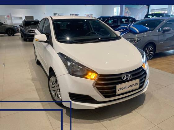 HYUNDAI HB20 1.0 COMFORT 12V FLEX 4P MANUAL HYUNDAI HB20 1.0 COMFORT 12V FLEX 4P MANUAL